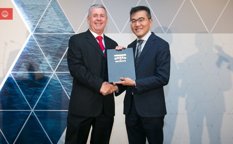 Two awards for Grindrod Shipping in Singapore